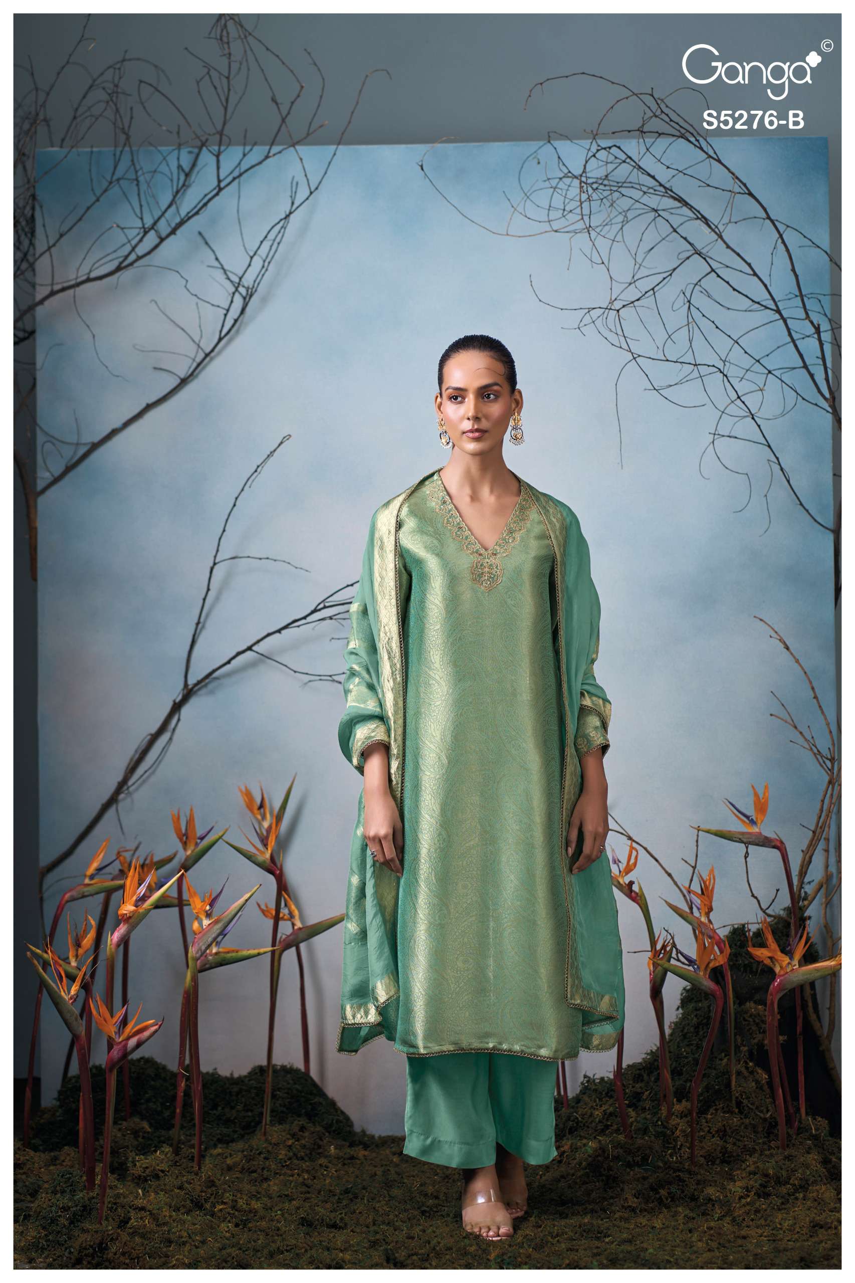 GANGA FARIKA 5276 GIRAFFE SILK JACOUARD SOLID COLOR SALWAR SUIT MODERN SILHOUETTES